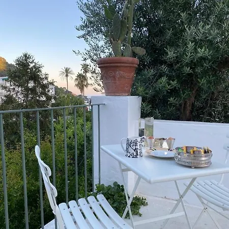 Bed & Breakfast Edivino Design Capri